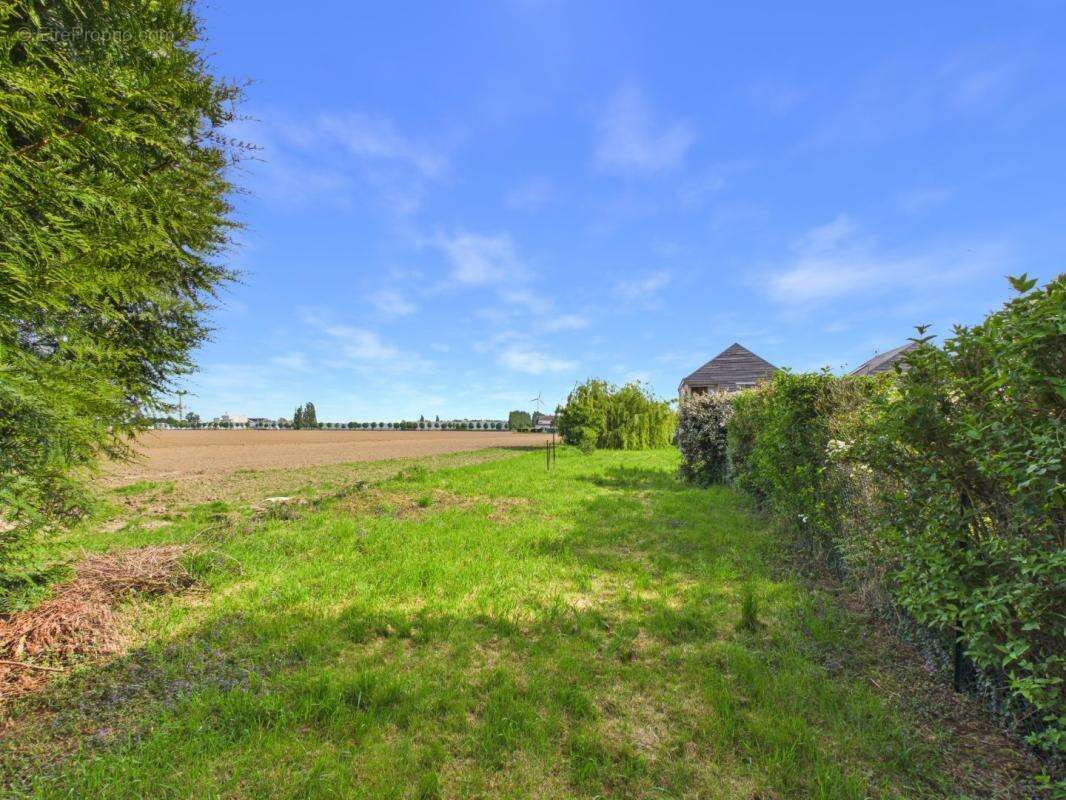 Maison à ROSIERES-EN-SANTERRE