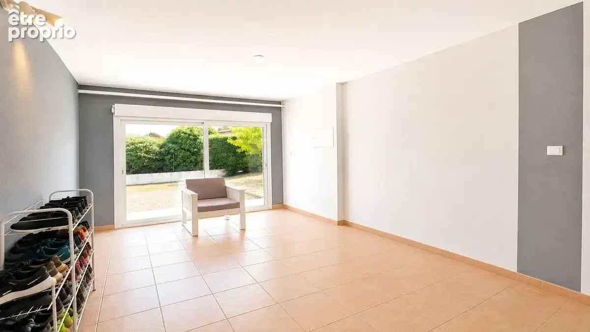 Maison T5 de plain-pied de 114 m² , proche commodités . - photo 17
