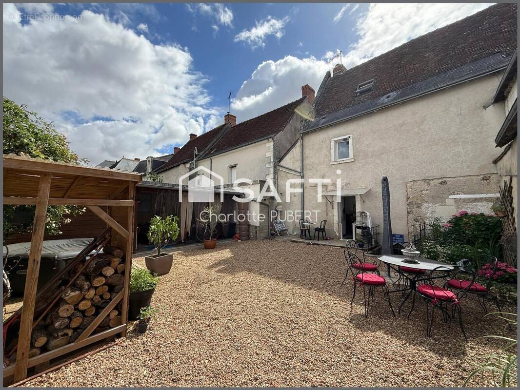 Photo 1 - Maison à REIGNAC-SUR-INDRE