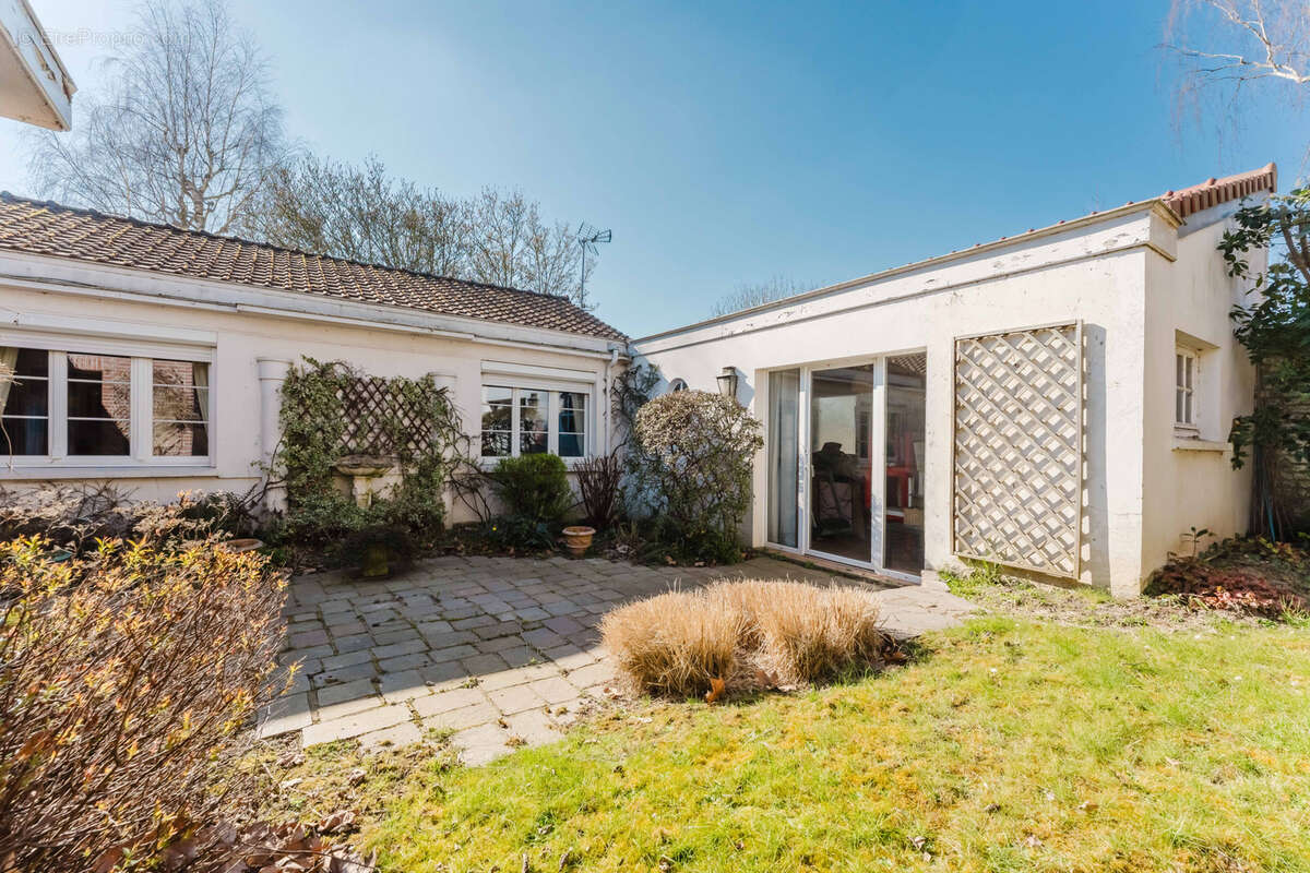 Maison à ANNOEULLIN