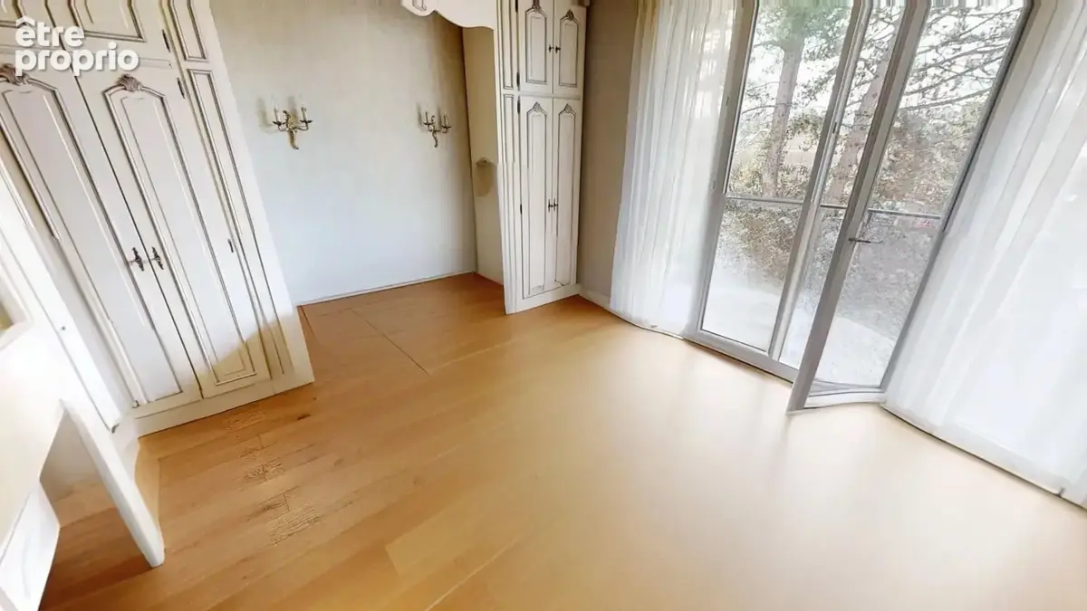 Appartement 5 pieces traversant - photo 5