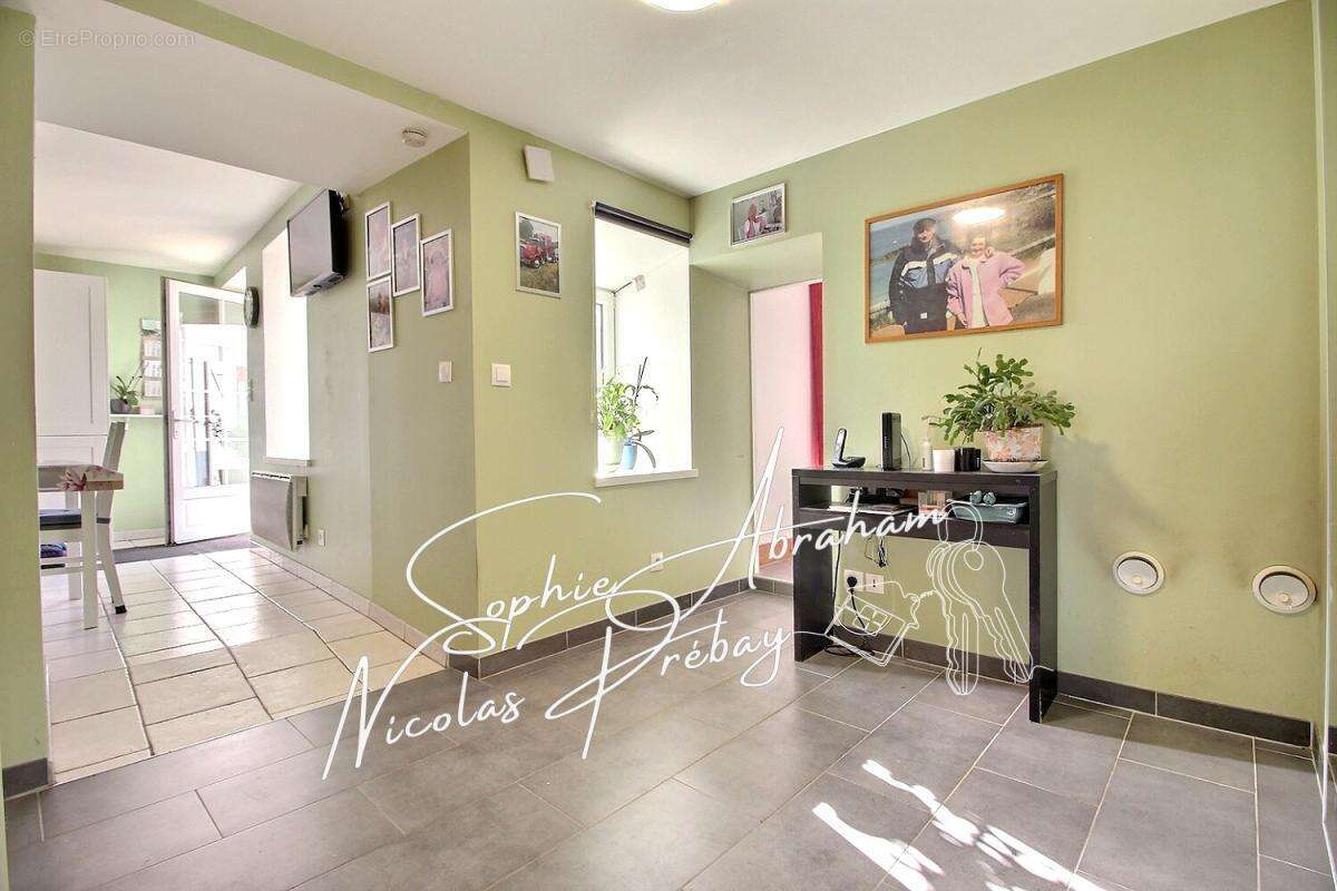 Maison à ANGERVILLE