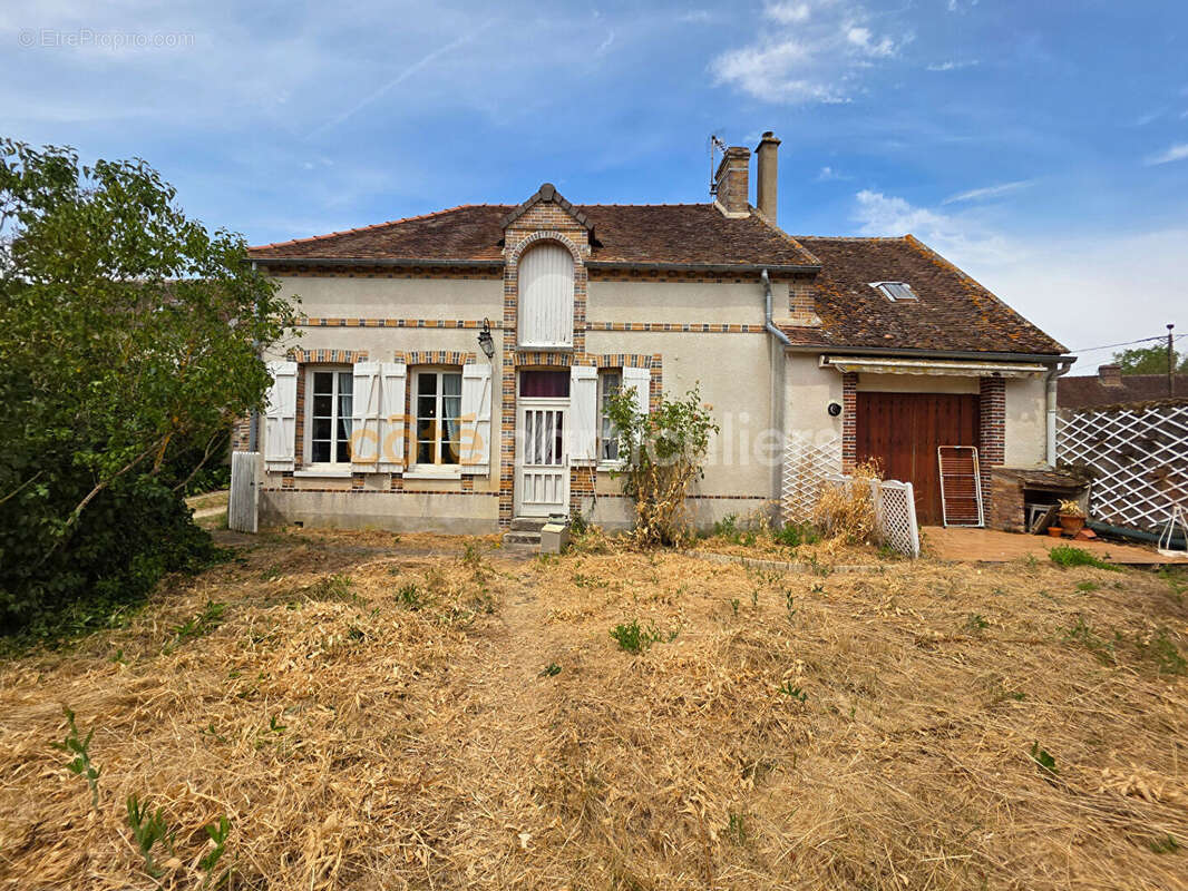 Maison 5 pièces 119 m2 - photo 2