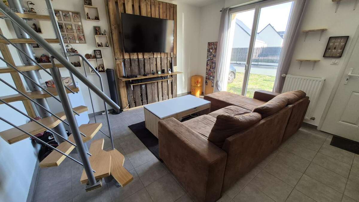 Maison à LA SUZE-SUR-SARTHE