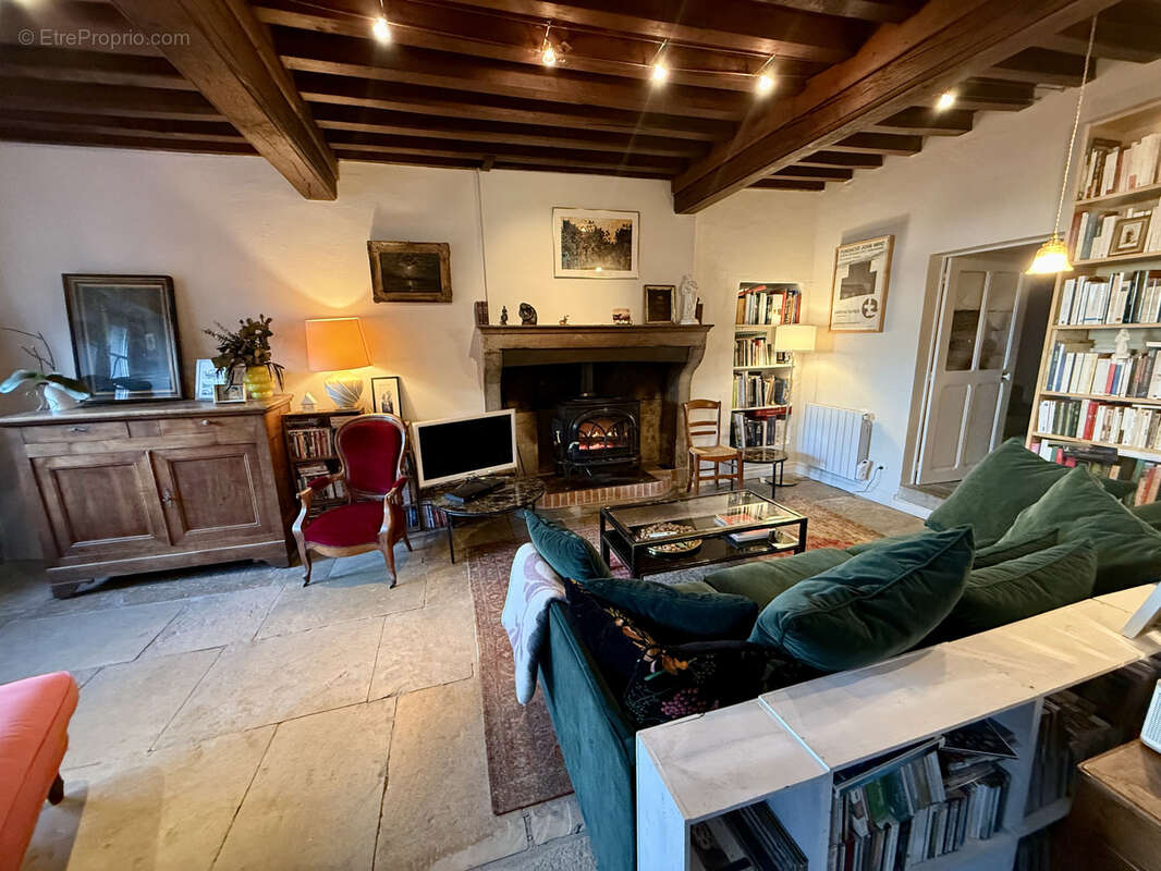 Maison à VEZELAY