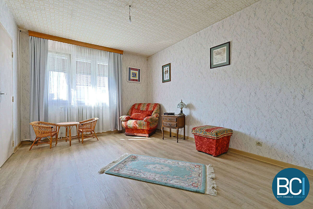 SAULXURES-LES-NANCY - Maison 6 pièces - 154 m2 - photo 13