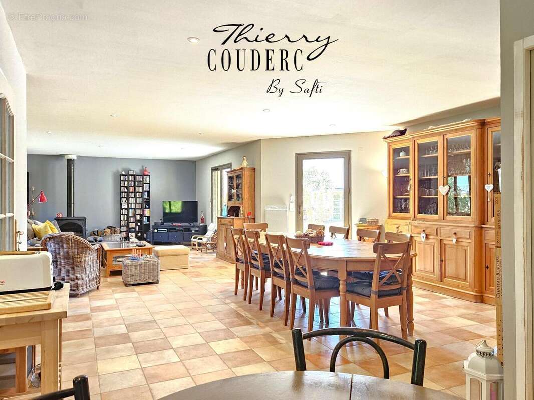 Maison 145 m² à Saint-Crepin-Et-Carlucet  - photo 6