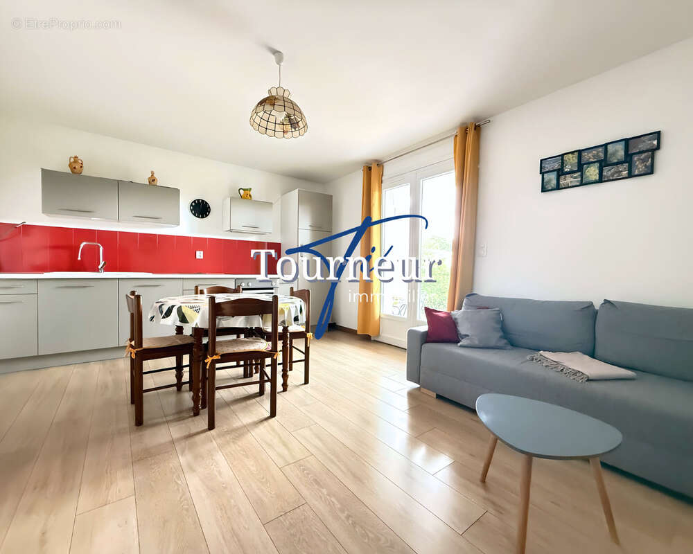 Maison à SIX-FOURS-LES-PLAGES