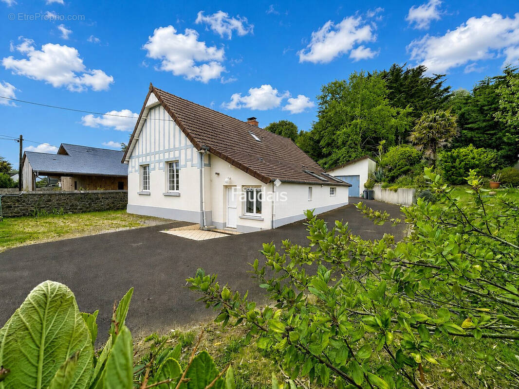 Maison à BARNEVILLE-CARTERET