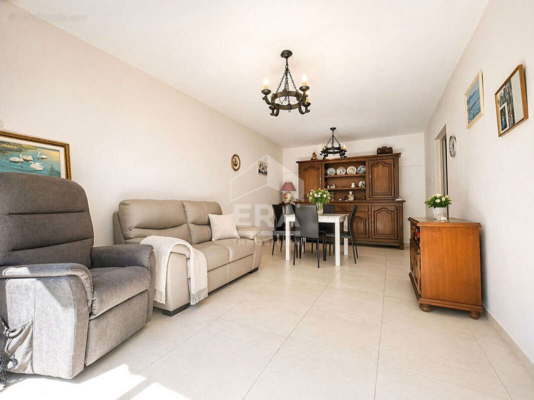 Maison à LE CANNET