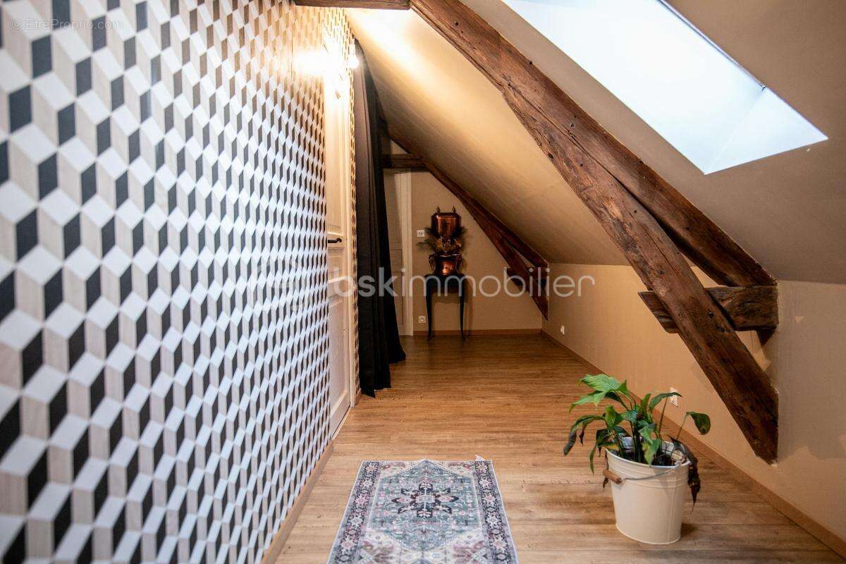 Maison à CHATEAU-RENAULT