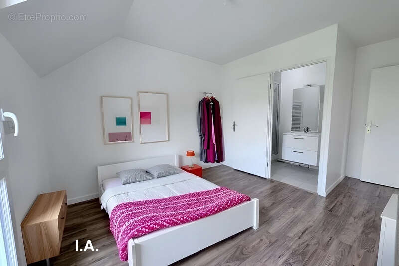 Maison à SAINT-DENIS-EN-VAL