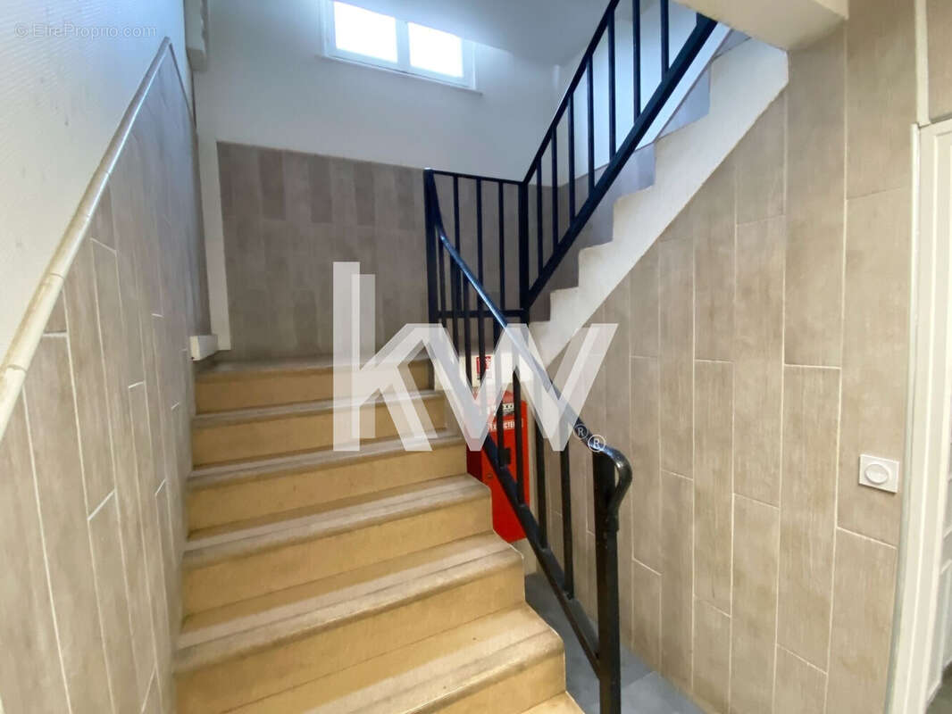 Appartement à COMBS-LA-VILLE