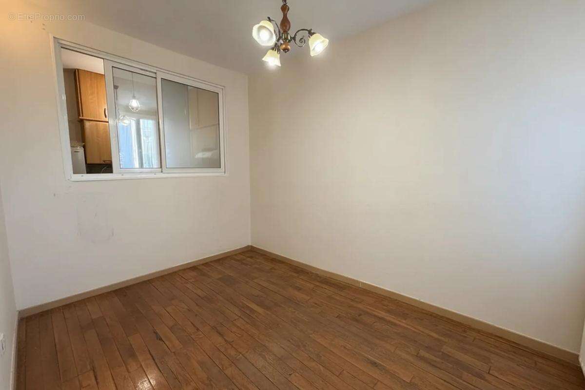 Appartement à COLOMBES