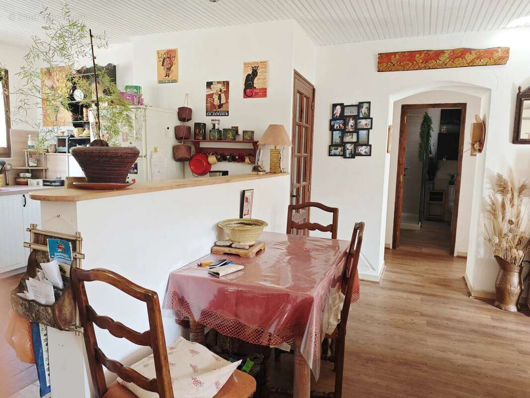 Maison à PUILAURENS