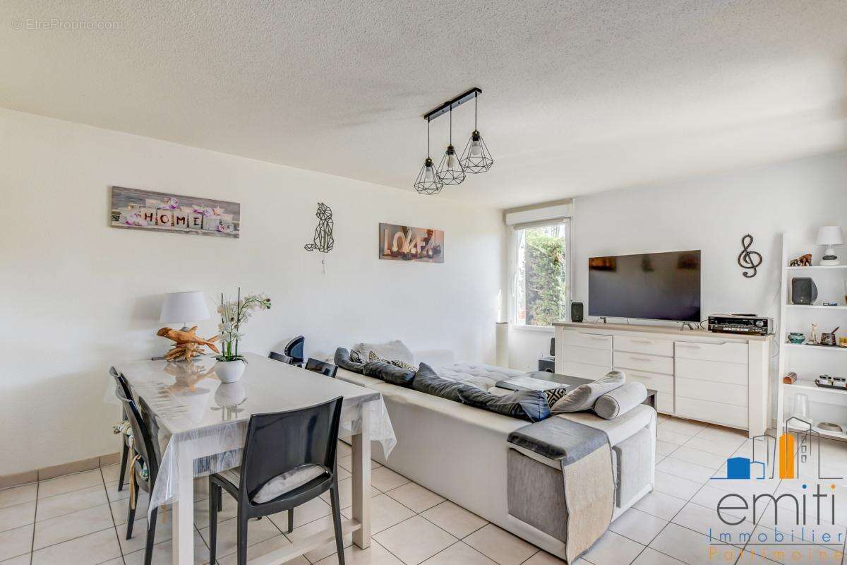 Appartement à AUCAMVILLE