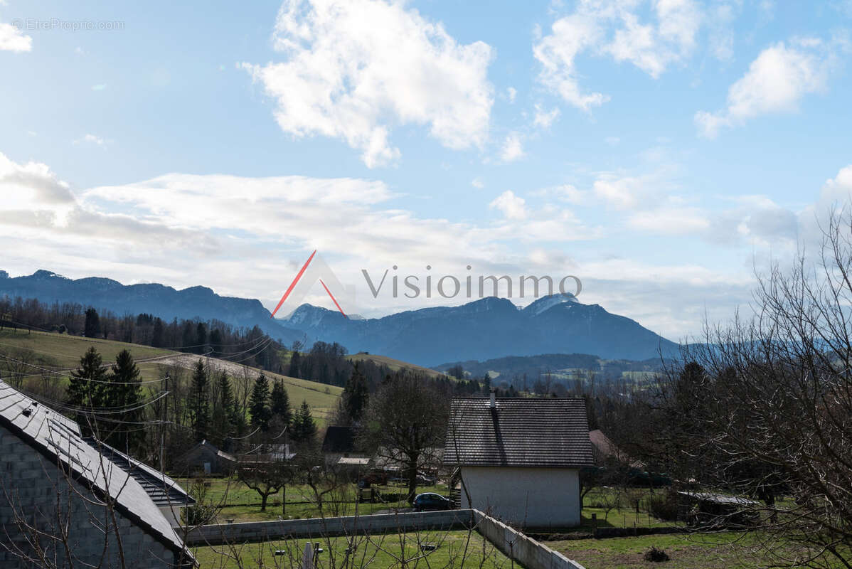 Maison à LES ECHELLES