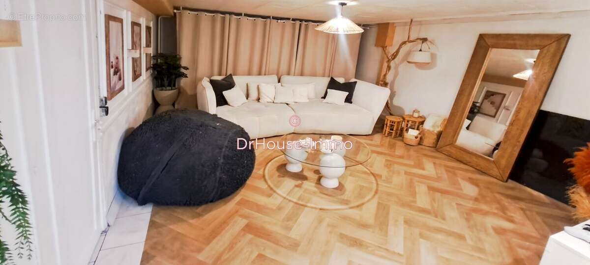 Maison à CHAMPIGNY-SUR-MARNE