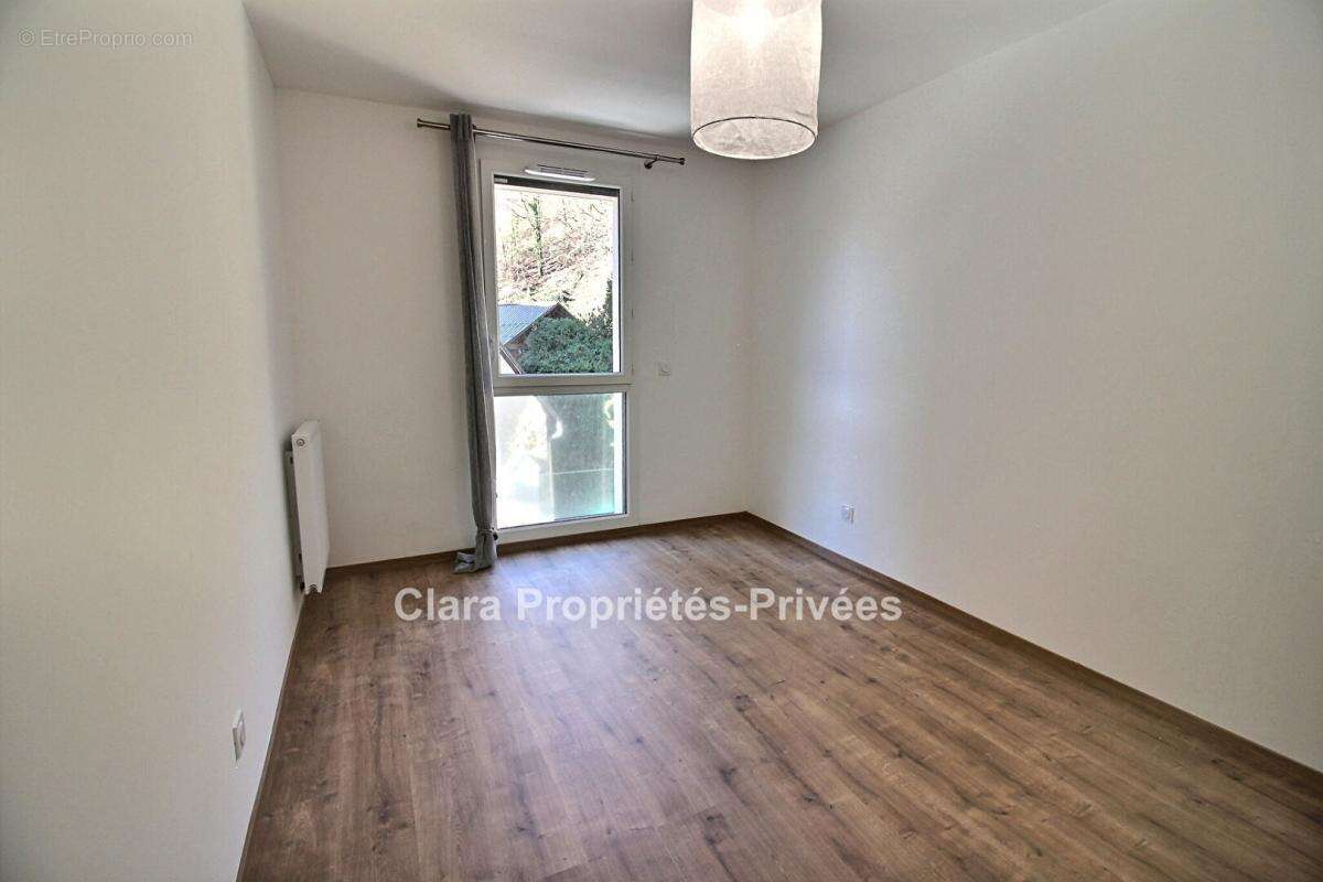 Appartement à QUEIGE