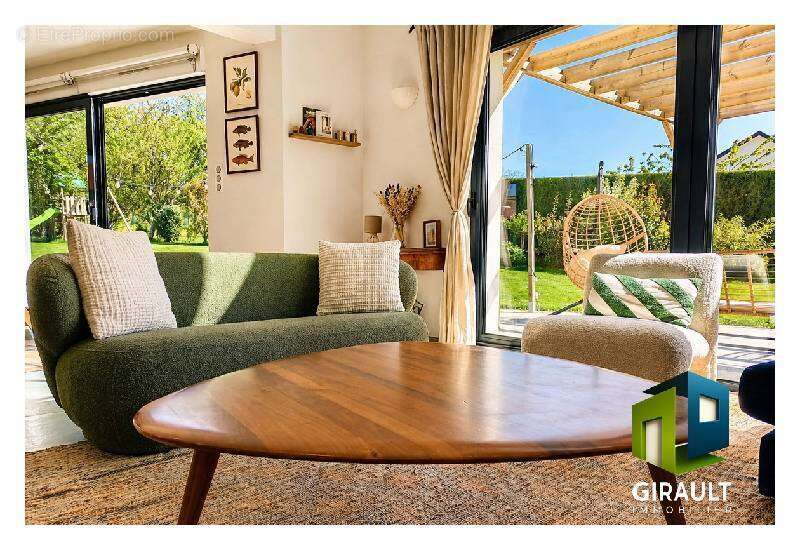 Maison 160 m² à Dampierre-Les-Bois  - photo 4