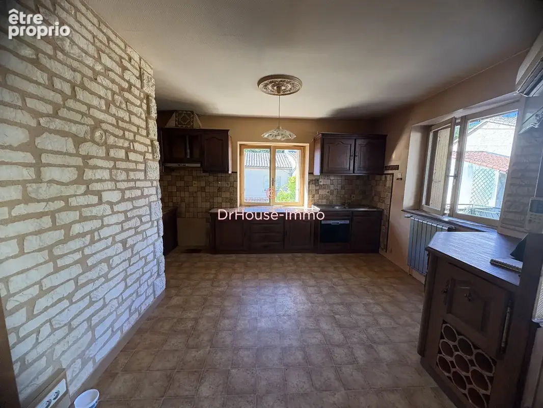Maison 9 pièces 161 m² à vendre à Migne-Auxances (86440) - photo 3