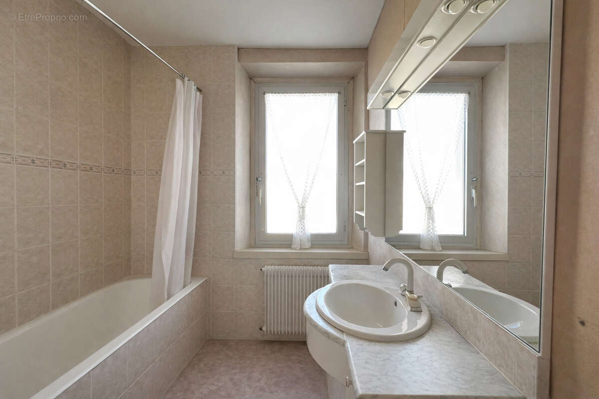 Appartement à CARCASSONNE
