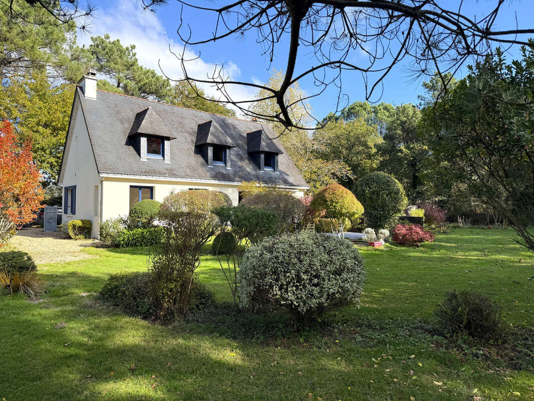 Maison à CLOHARS-CARNOET