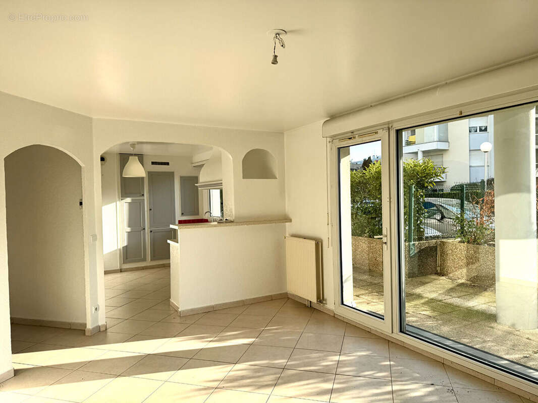 Appartement 82 m² à Annemasse  - photo 4