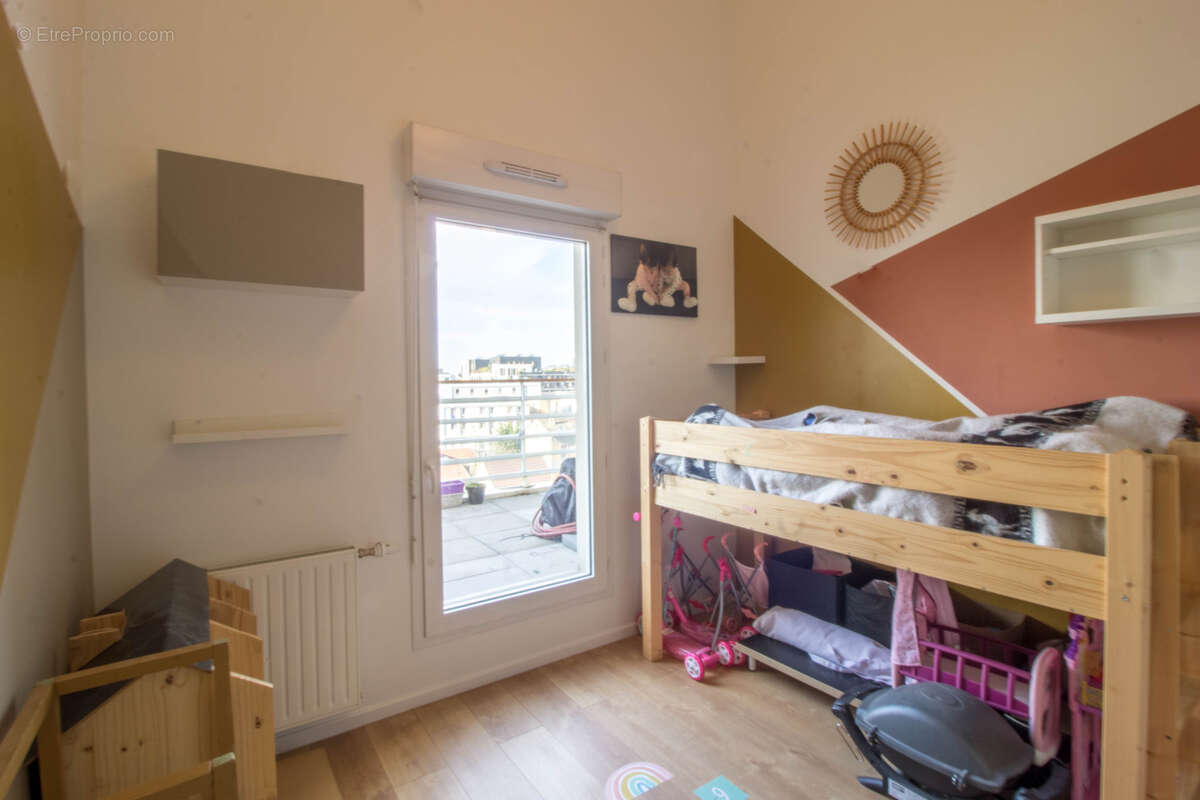 Appartement à COLOMBES