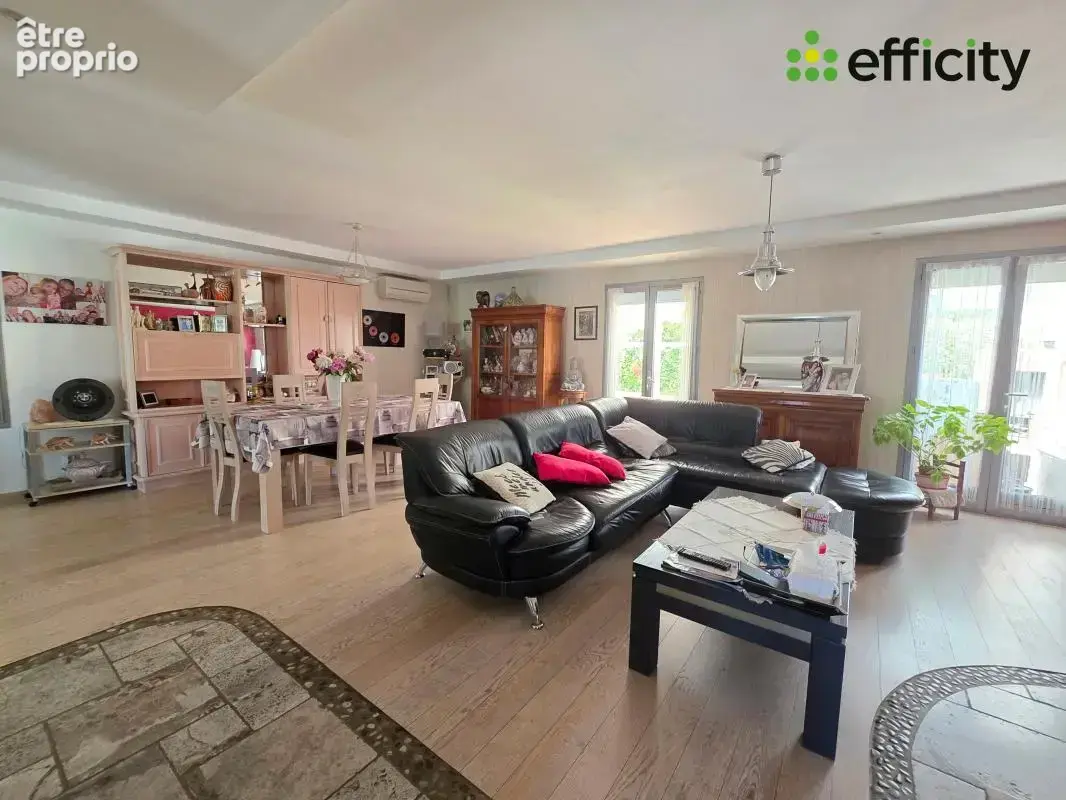 Maison 148 m² à Peipin  - photo 8