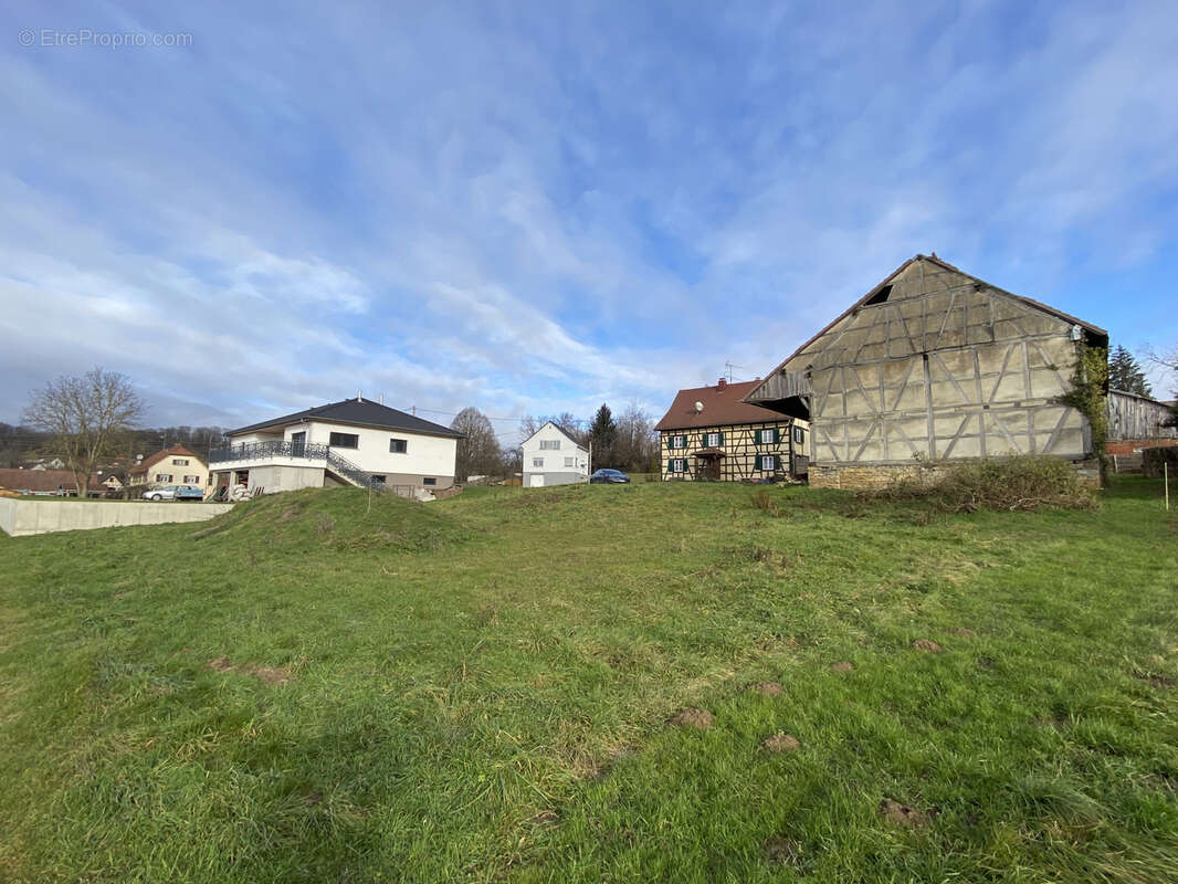 Terrain à JETTINGEN