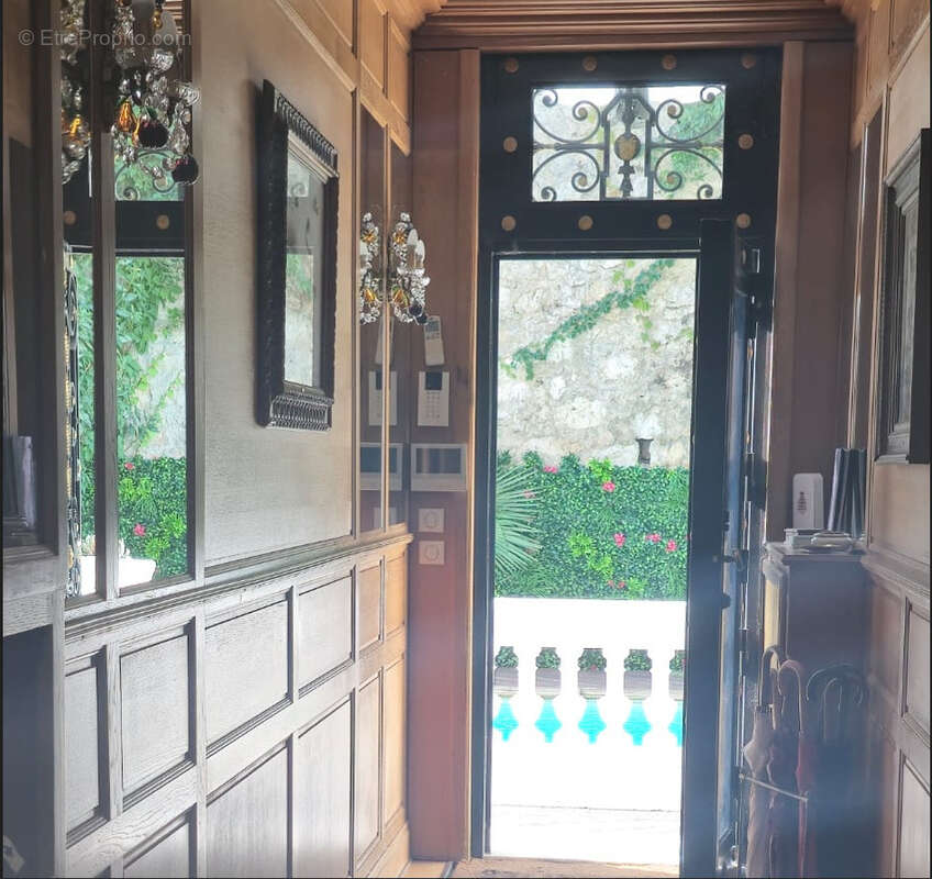 Maison à ROQUEBRUNE-CAP-MARTIN