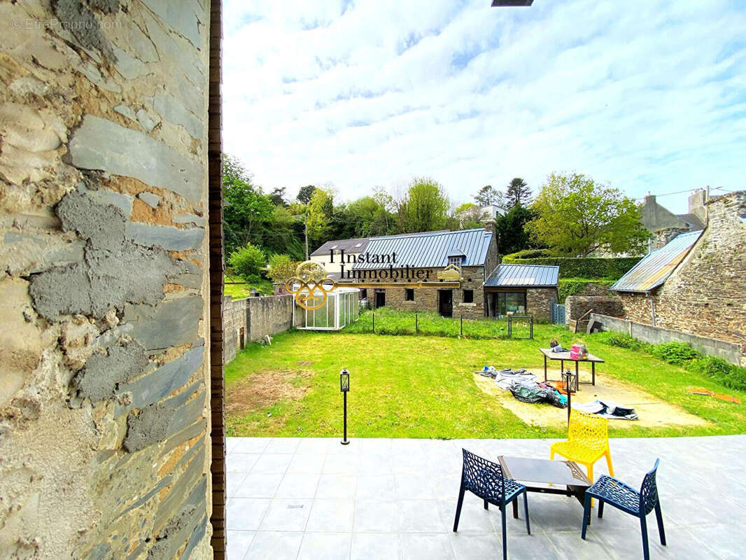 Maison 4 Chambres avec jardin et maison en pierre à rénover - photo 6