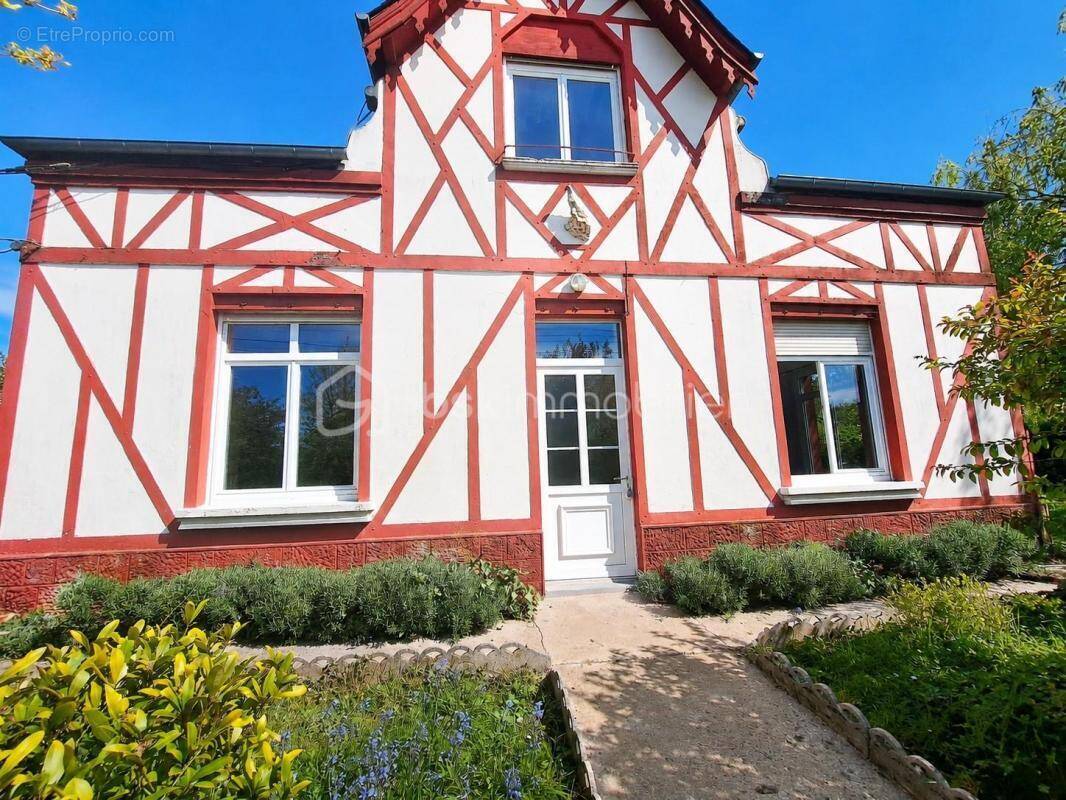 Maison à LAMOTTE-BULEUX