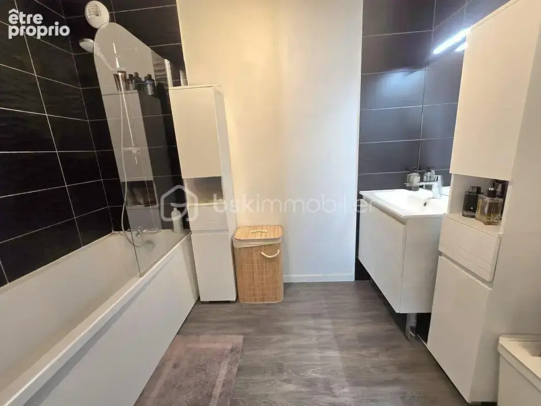 Appartement T4 de 90 m² – Résidence récente, sécurisée, calme et idéalement située - photo 11