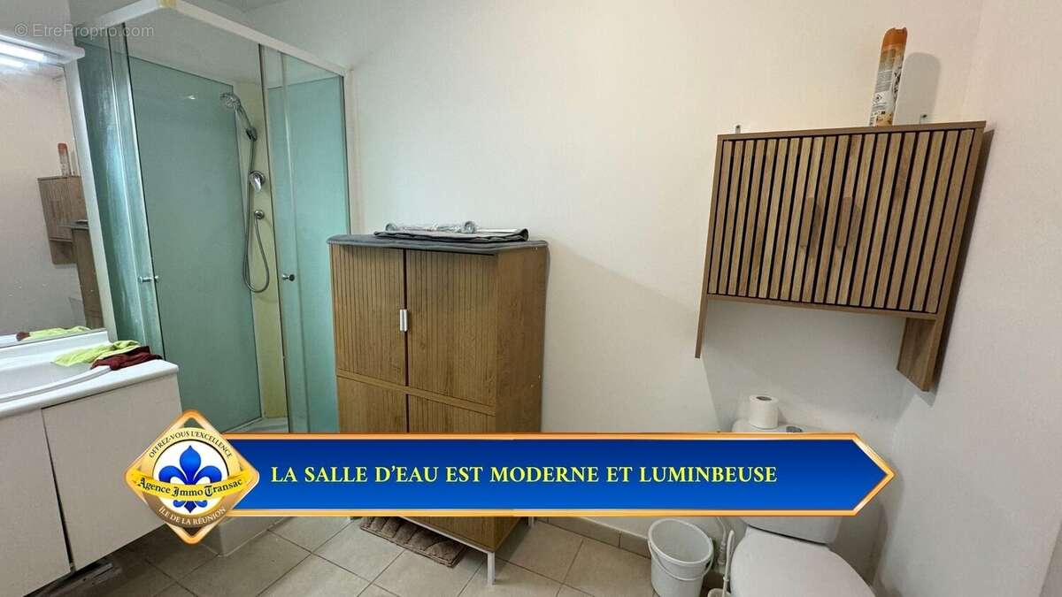 Appartement 30 m² à Saint-Denis  - photo 6