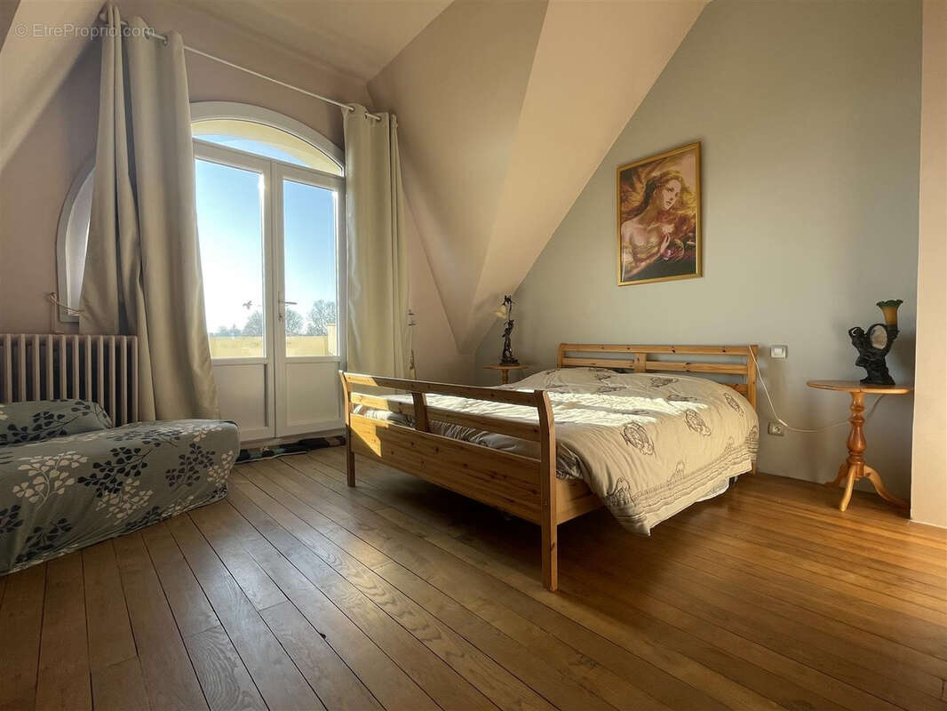 Maison à LE PIN-AU-HARAS