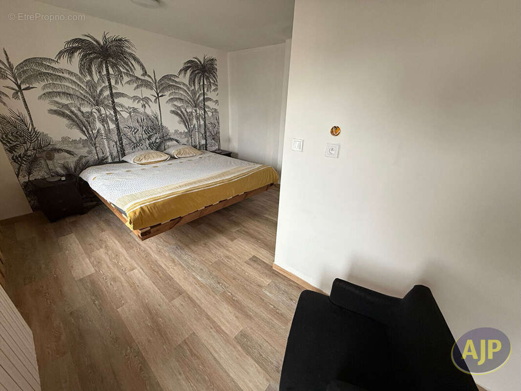 Maison à LA ROMAGNE