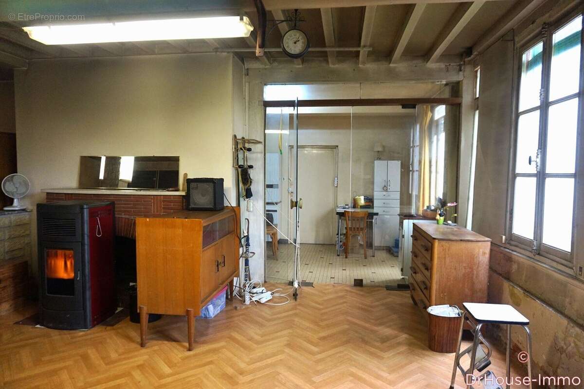 Maison 170 m² à Assenay  - photo 21