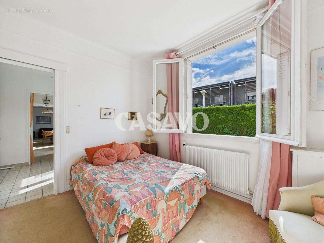 Maison à SAINT-CLOUD