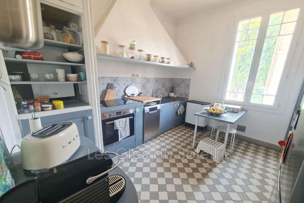 Maison 180 m² à Toulon  - photo 7