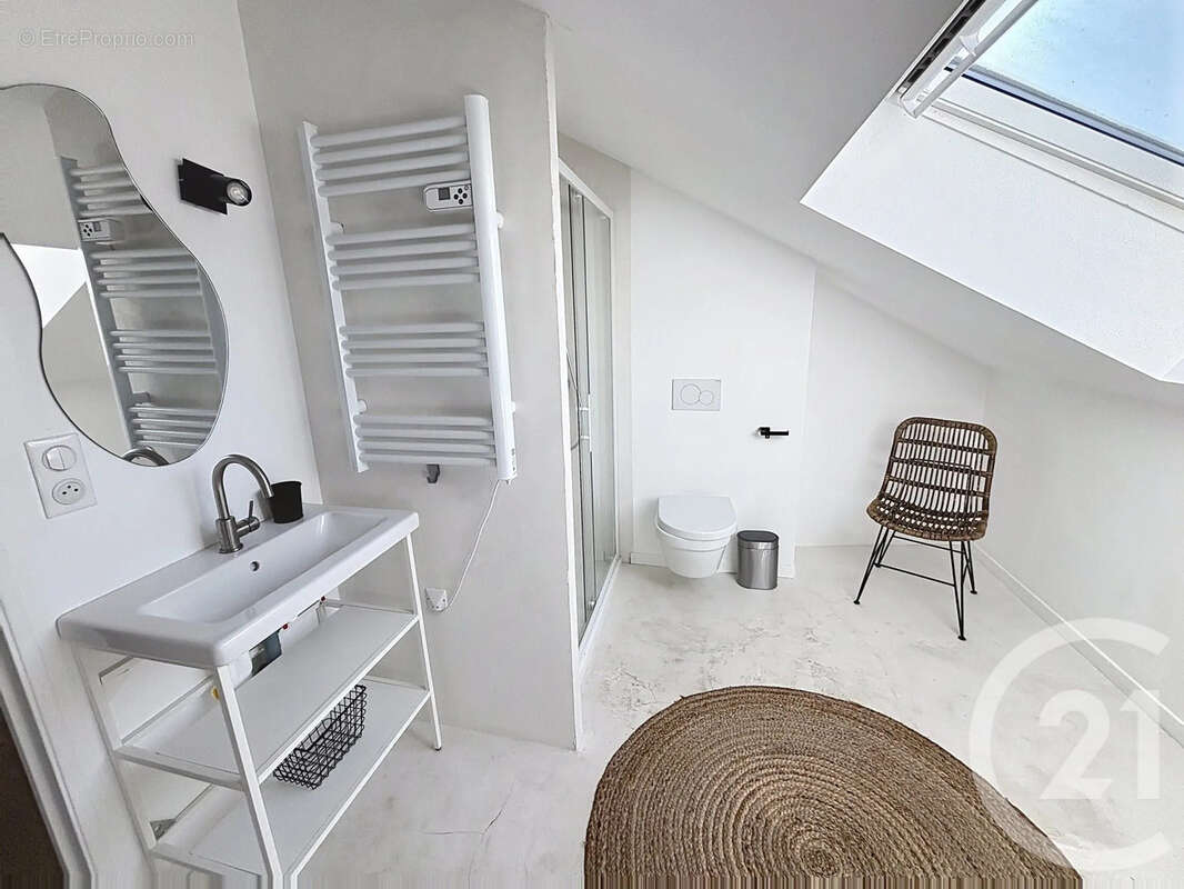 Maison 197 m² à Magenta  - photo 15