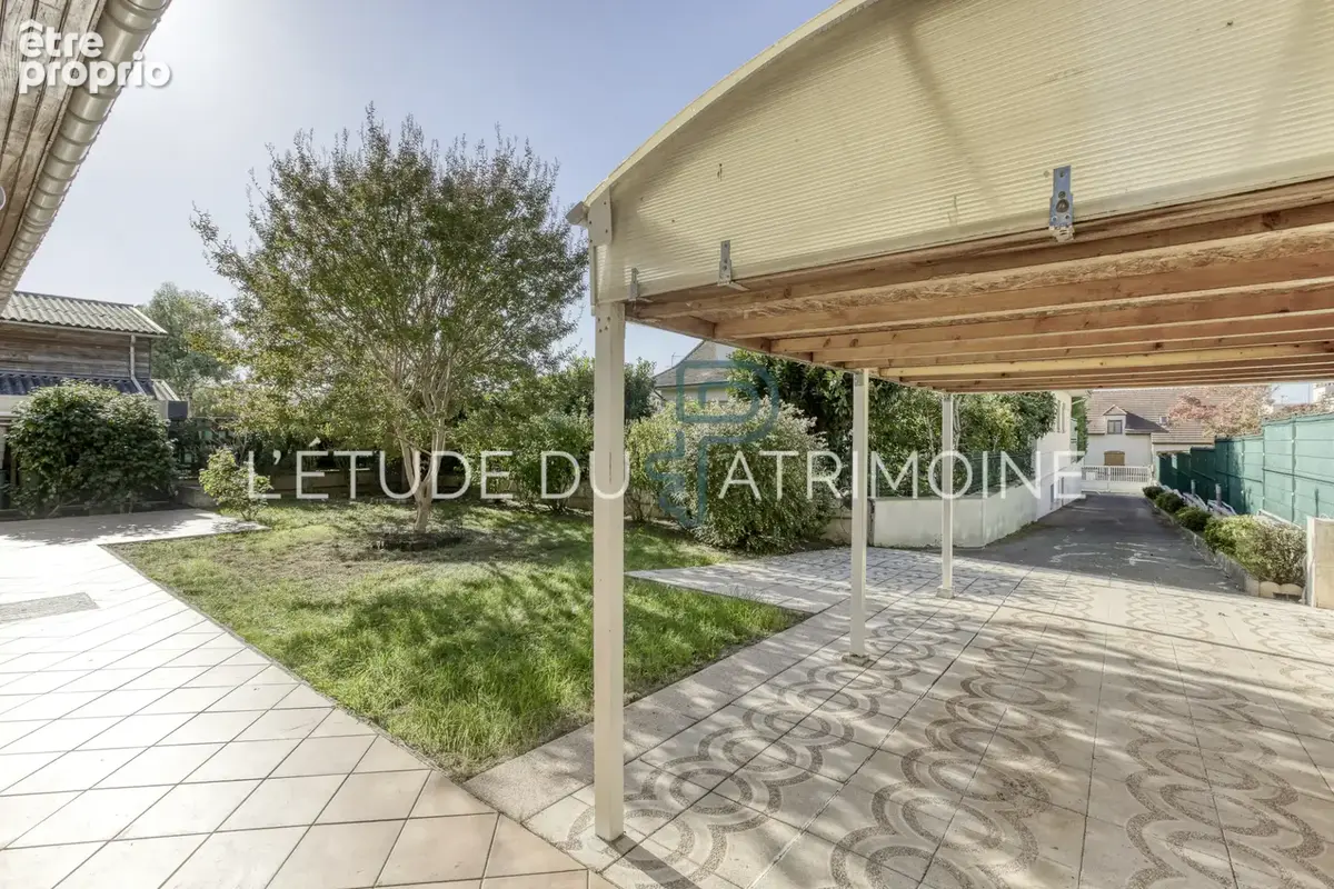 Maison 6 pièces de 173 m2 avec jardin - LE PETIT ROBINSON - photo 15