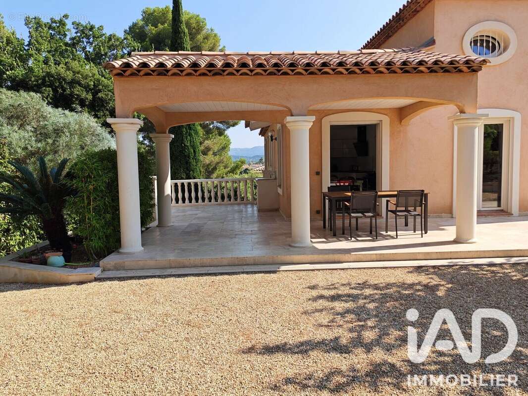 Photo 3 - Maison à SIX-FOURS-LES-PLAGES