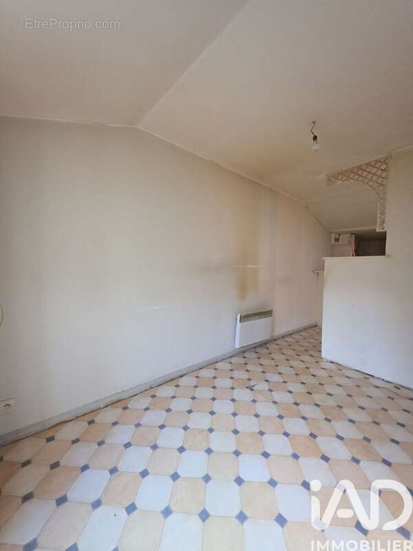 Photo 7 - Appartement à AVESNES-SUR-HELPE