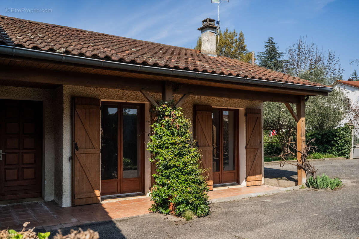 Maison à CHAPONOST