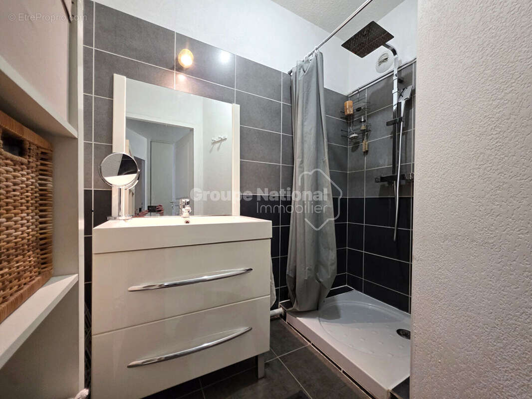 Appartement à SAINT-CHAMAS