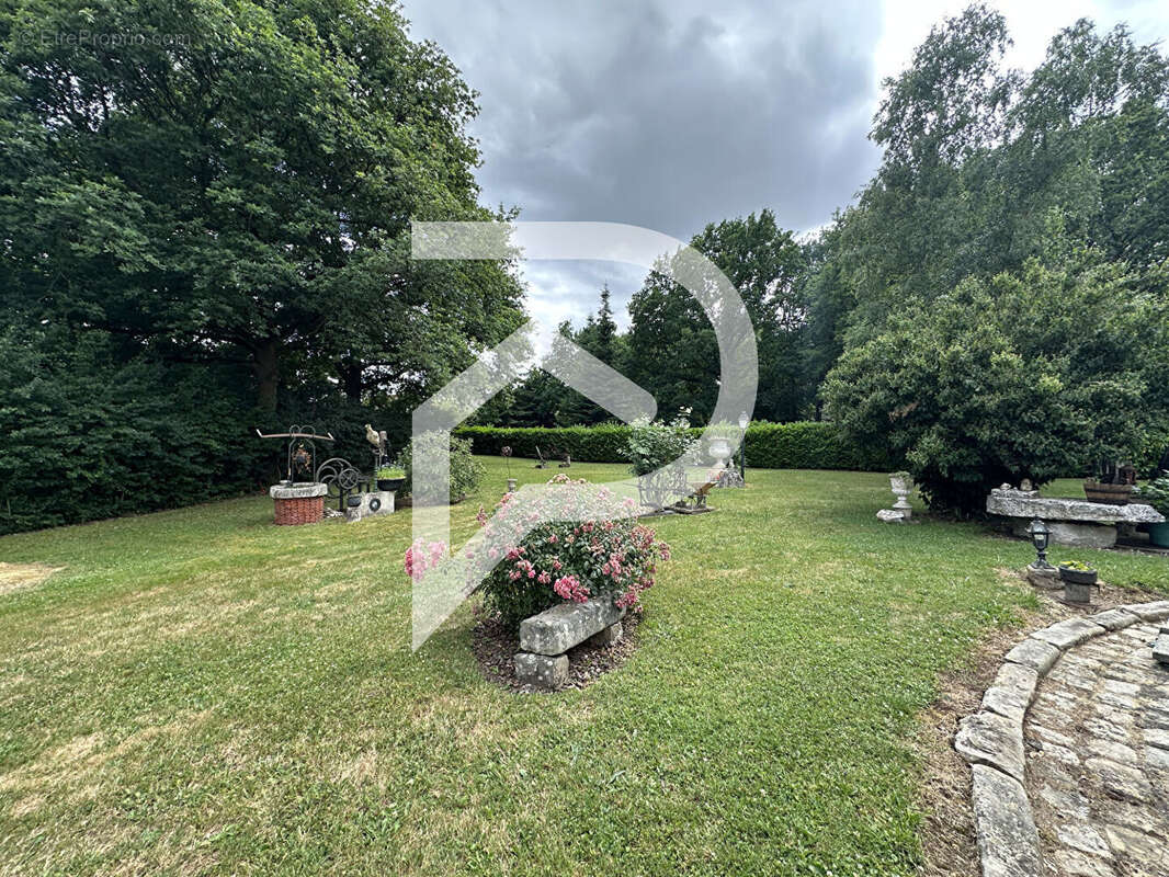 Maison à SOREL-MOUSSEL