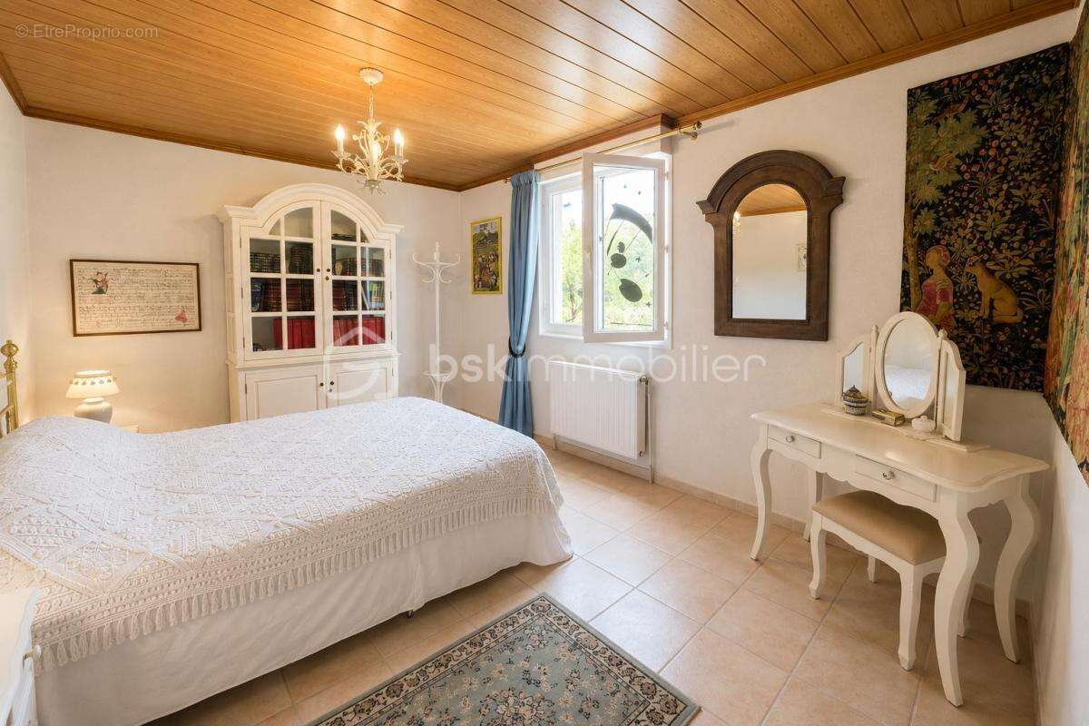À 10 mns de Grenade . Magnifique Domaine - photo 10