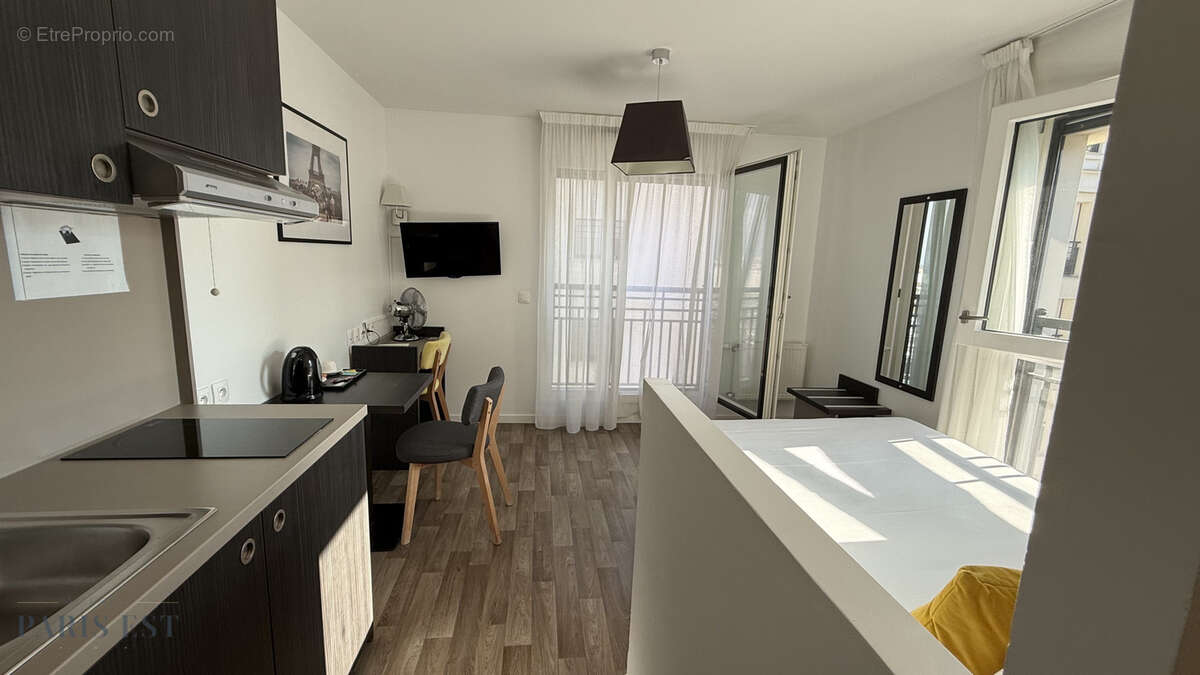 Appartement à LEVALLOIS-PERRET